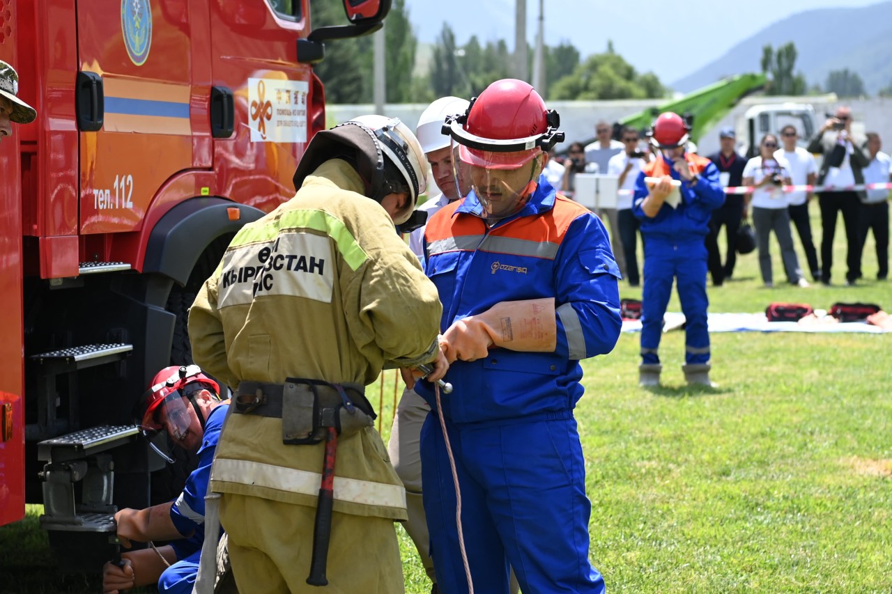 “Azərişıq” mütəxəssisləri Qırğızıstanda 2 nominasiya üzrə qalib olublar - FOTO/VİDEO
